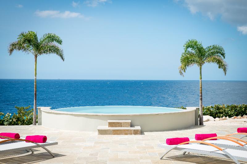 Coral Estate Luxury Resort image