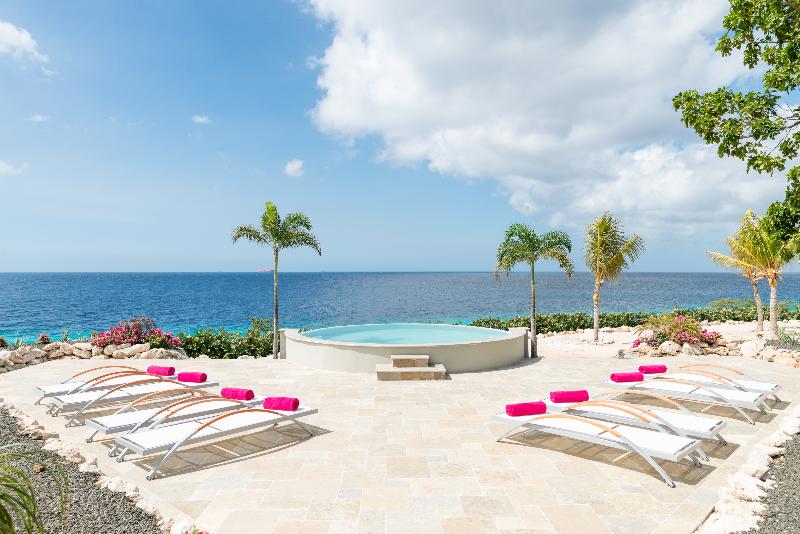 Coral Estate Luxury Resort image