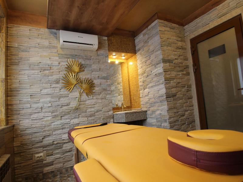 Uyut Hotel Almaty image