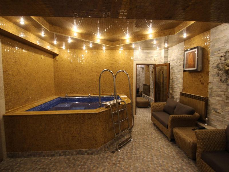 Uyut Hotel Almaty image