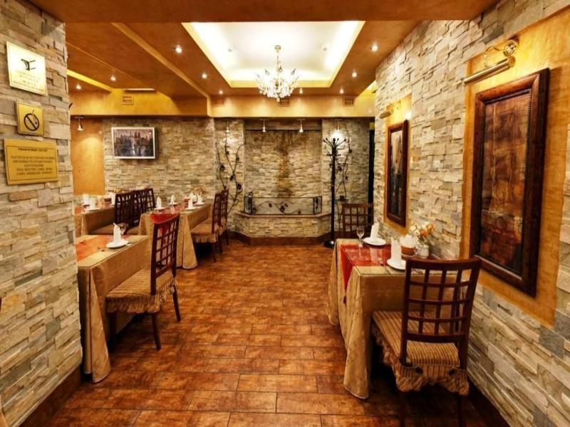 Uyut Hotel Almaty image
