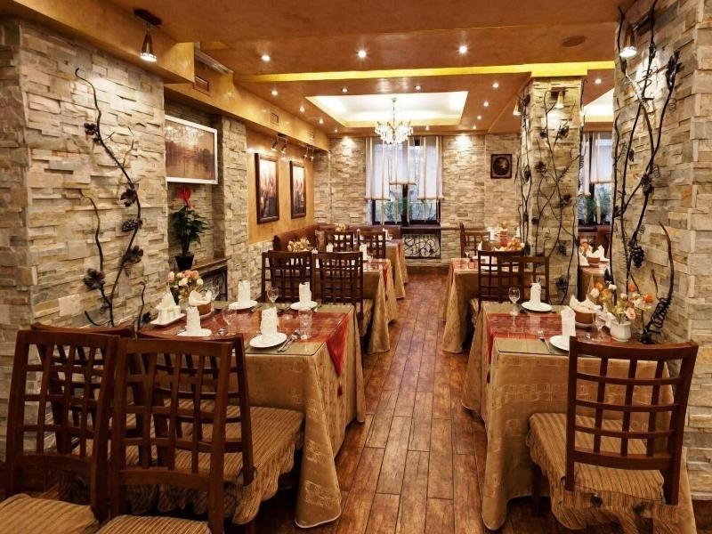 Uyut Hotel Almaty image