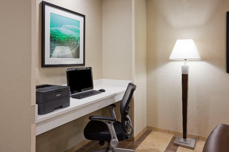 Candlewood Suites Dickinson image
