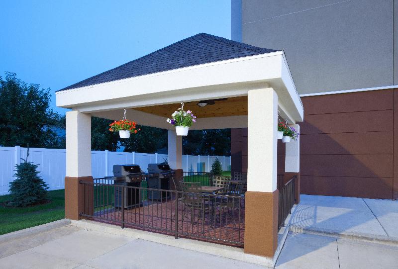 Candlewood Suites Dickinson image