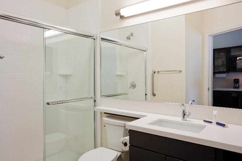 Candlewood Suites Dickinson image