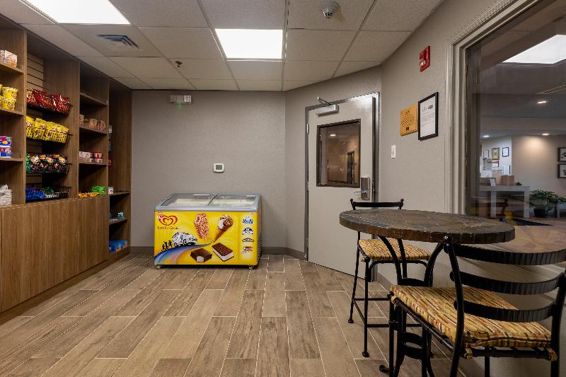 Candlewood Suites Enterprise image