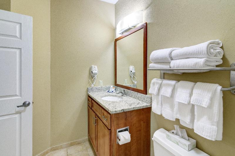 Candlewood Suites Enterprise image