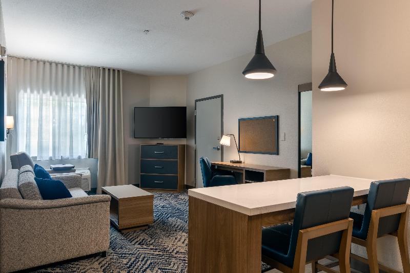 Candlewood Suites Enterprise image
