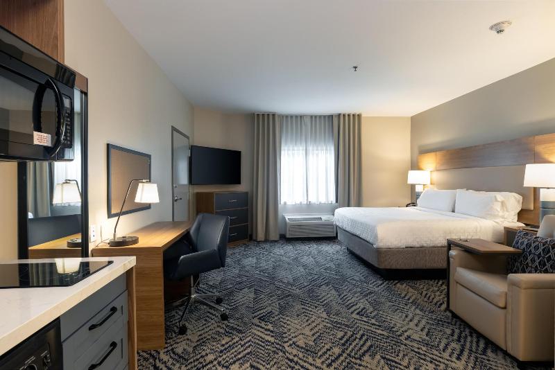 Candlewood Suites Enterprise image