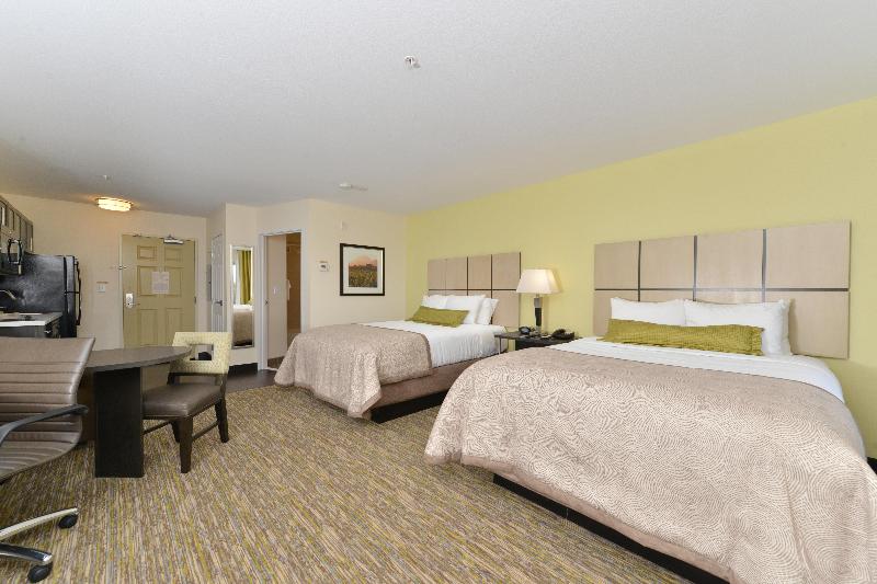 Candlewood Suites Eugene Springfield image