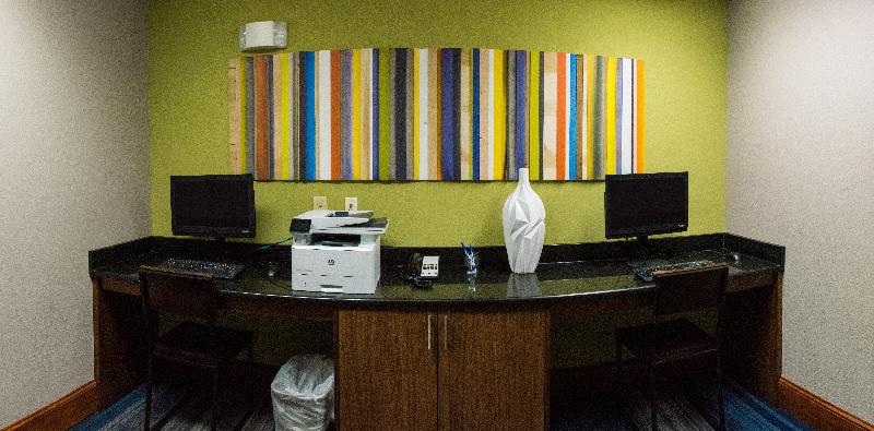 Holiday Inn Express and Suites Kinston image