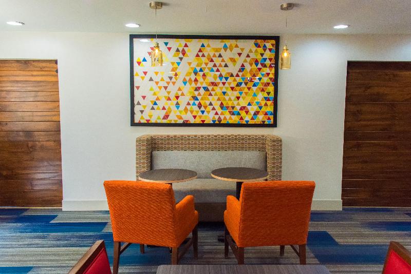 Holiday Inn Express and Suites Kinston image