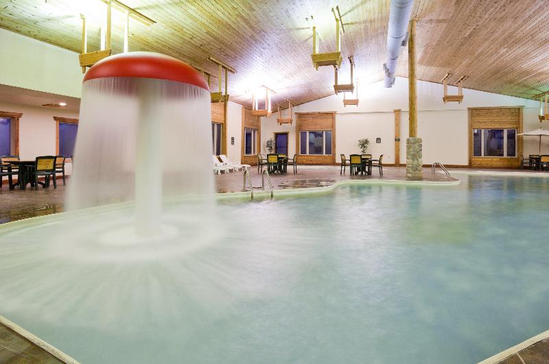 Holiday Inn Express Munising-Lakeview By IHG image