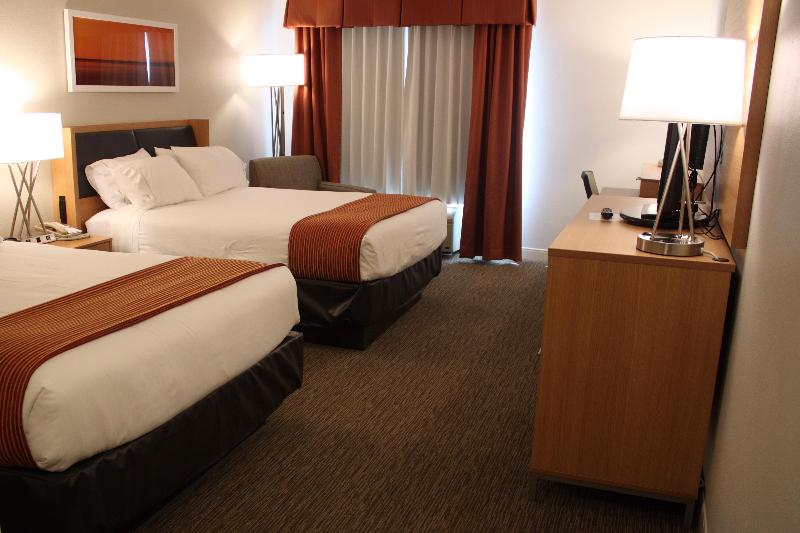 Holiday Inn Express Munising-Lakeview By IHG image