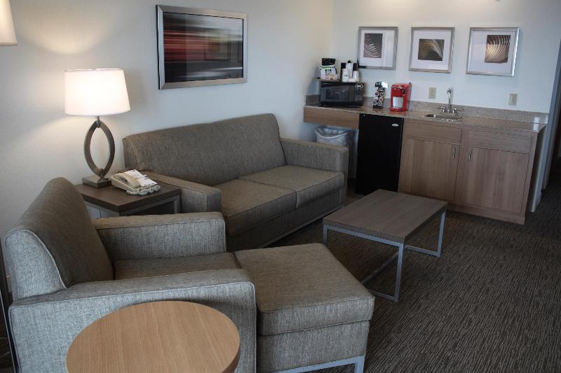 Holiday Inn Express Munising-Lakeview By IHG image