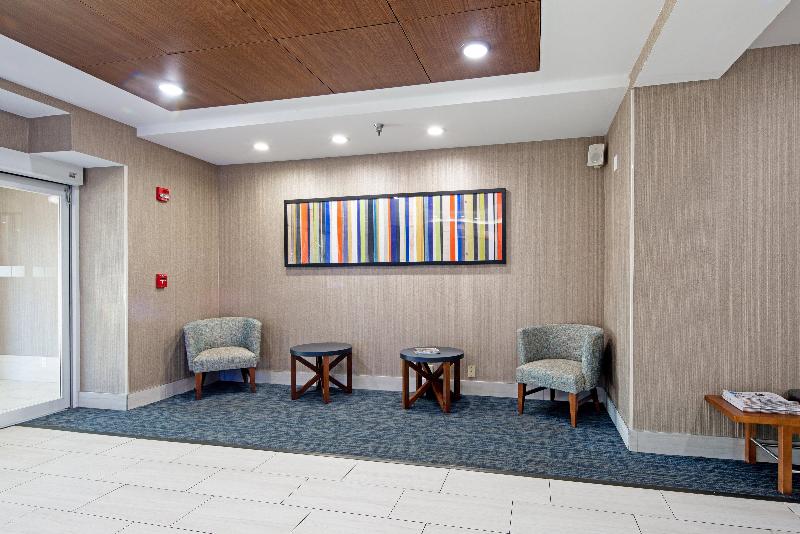 Holiday Inn Express and Suites Chattanooga East Ri