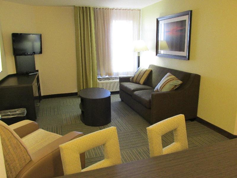Candlewood Suites Greenville photo 14