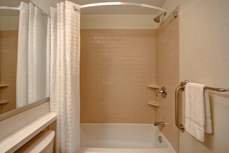 Candlewood Suites St. Clairsville-Wheeling Area photo 19