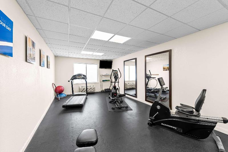 Comfort Inn & Suites image