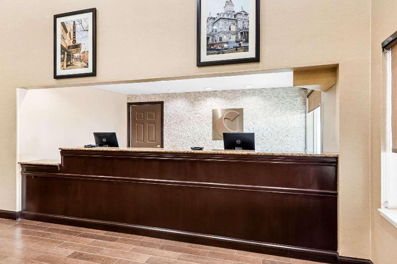 Comfort Inn & Suites image