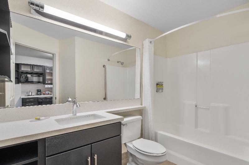 Candlewood Suites Huntersville Lake Norman Area image