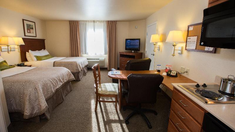 Candlewood Suites Joplin photo 16