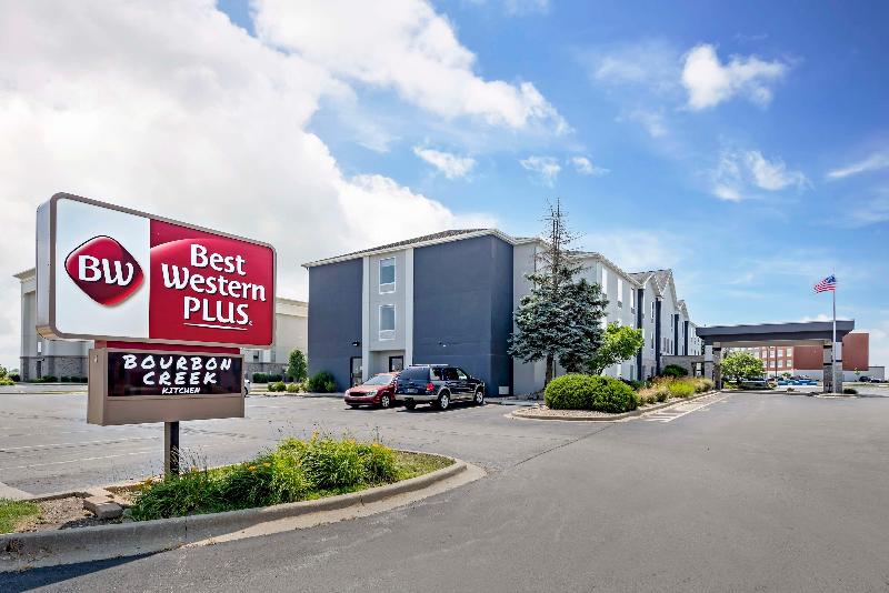 Best Western Plus Bourbonnais Hotel & Suites image