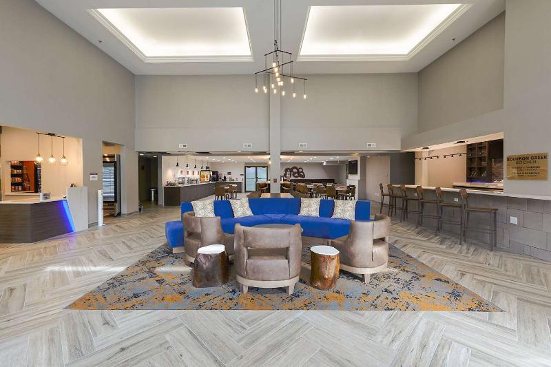 Best Western Plus Bourbonnais Hotel & Suites image