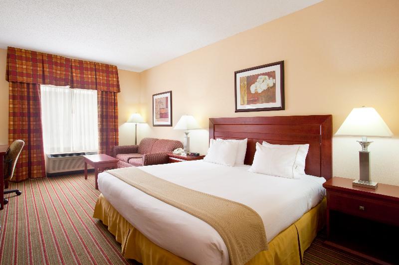 Best Western Plus Bourbonnais Hotel & Suites image