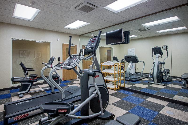 Holiday Inn Express and Suites Kailua Kona