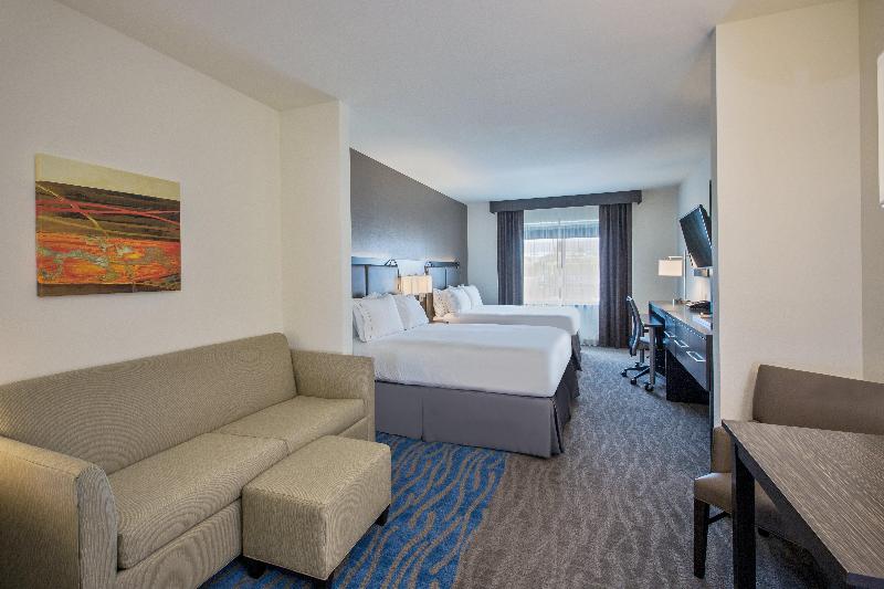 Holiday Inn Express and Suites Kailua Kona