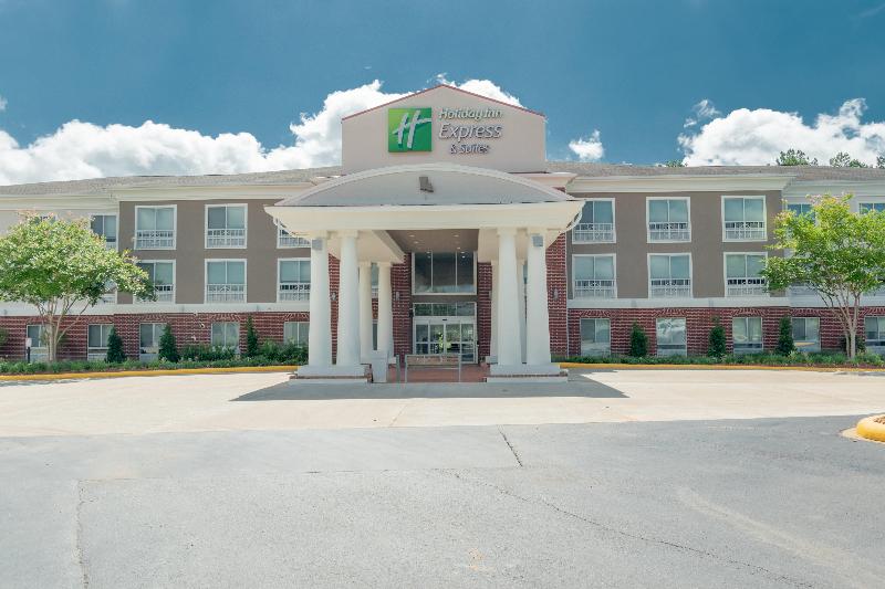 Holiday Inn Express and Suites Natchitoches image