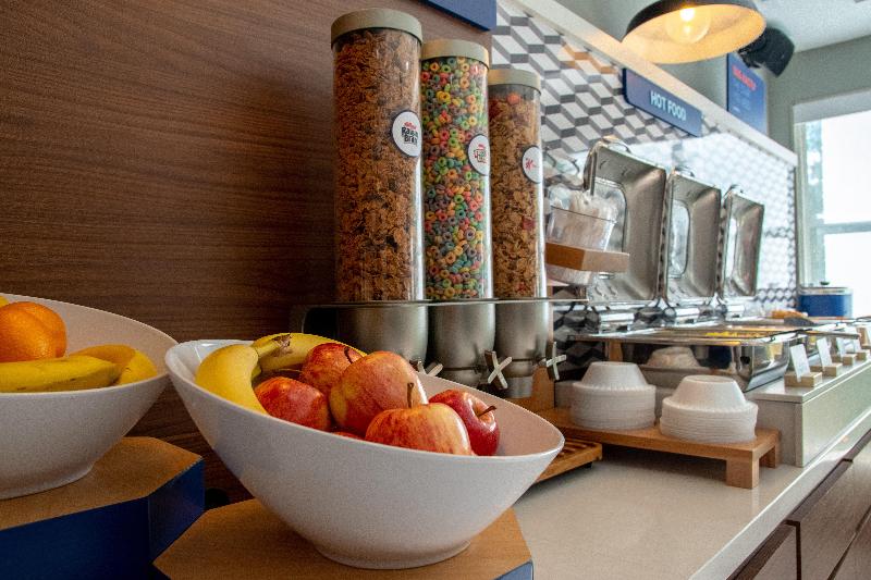 Holiday Inn Express and Suites Natchitoches image