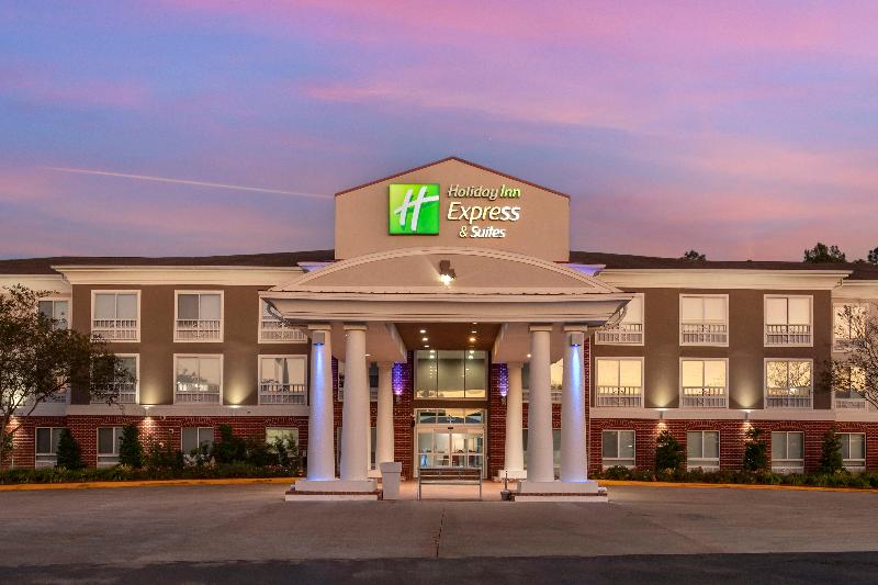 Holiday Inn Express and Suites Natchitoches image