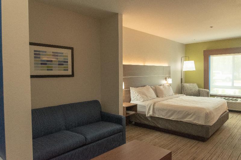 Holiday Inn Express and Suites Natchitoches image