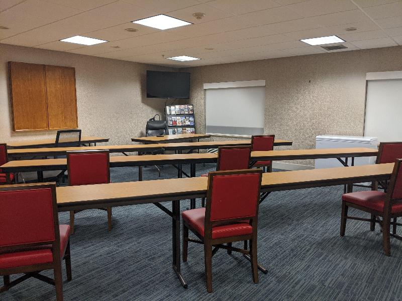 Holiday Inn Express and Suites Claypool Hill Richl image