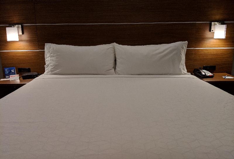 Holiday Inn Express and Suites Claypool Hill Richl image