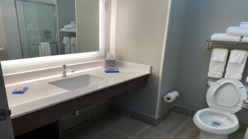 Holiday Inn Express & Suites Enterprise By IHG image