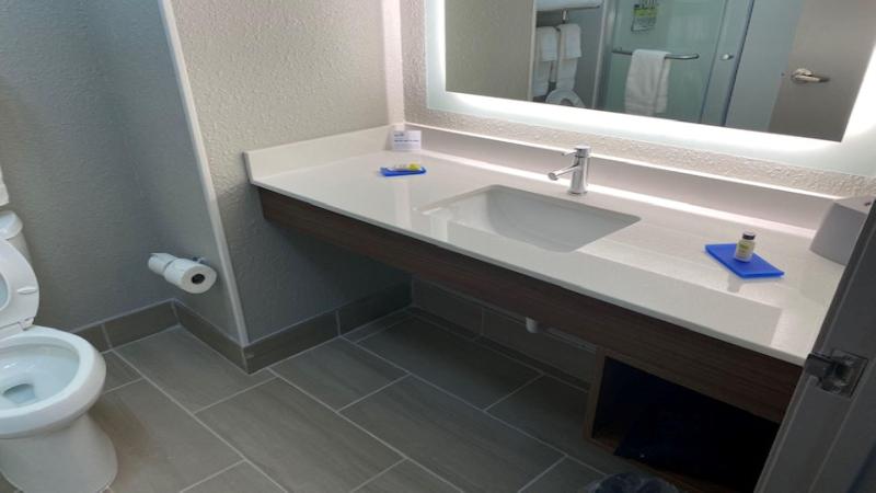 Holiday Inn Express & Suites Enterprise By IHG image 9