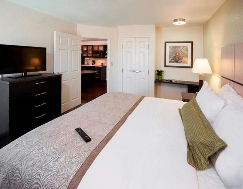 Candlewood Suites Morgantown-Univ West Virginia photo 17