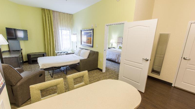 Candlewood Suites Overland Park W 135th St. photo 10