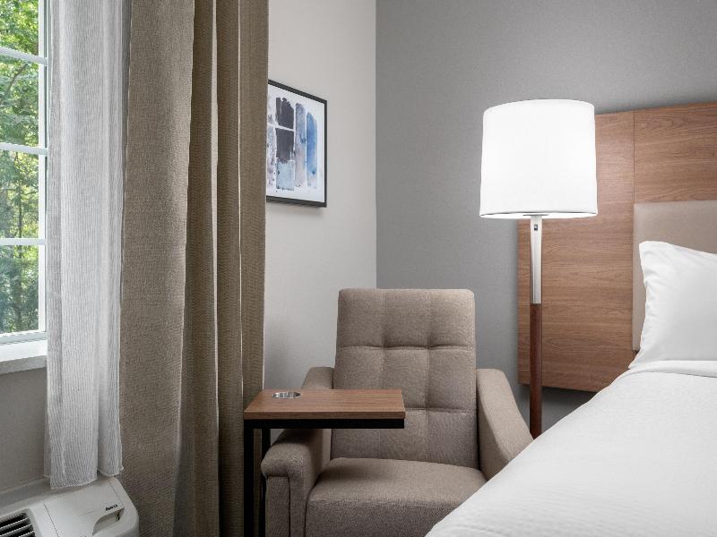 Candlewood Suites Mooresville Lake Norman,NC image