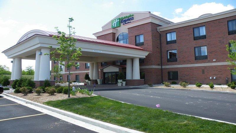 Holiday Inn Express and Suites Lansing Dimondale