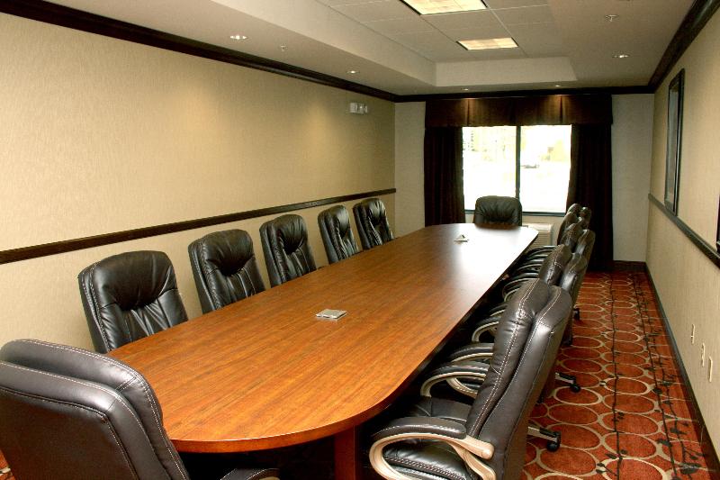 Holiday Inn Express and Suites La Vale Cumberland image
