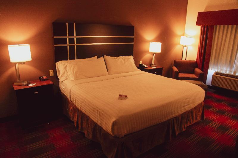 Holiday Inn Express and Suites La Vale Cumberland image