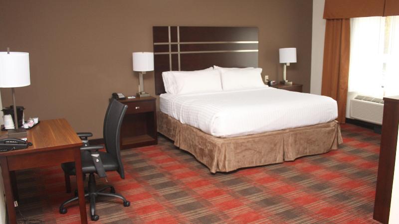 Holiday Inn Express and Suites La Vale Cumberland image