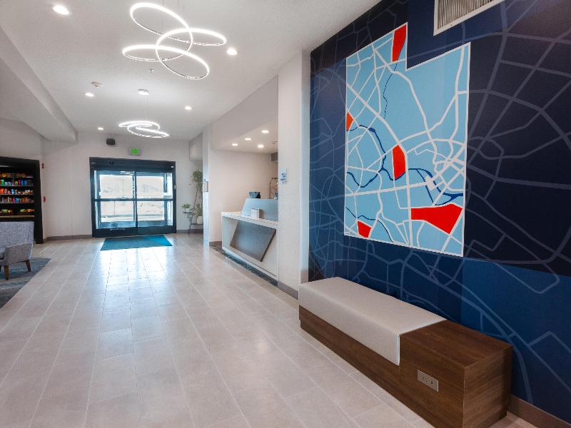 Holiday Inn Express and Suites Logan image