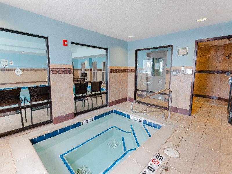 Holiday Inn Express and Suites Logan image