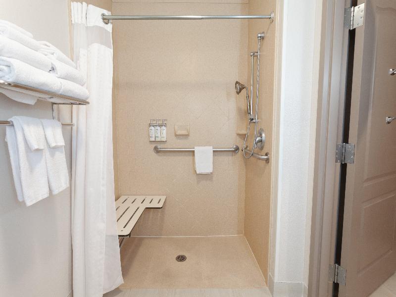 Holiday Inn Express and Suites Logan image