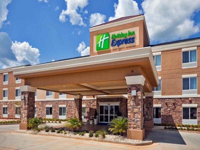 Holiday Inn Express and Suites Norman